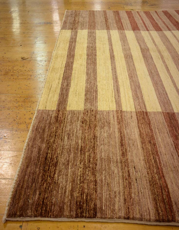 Detail image of  5' x 6'  Hand Knotted Modern Ziegler Oriental Rug