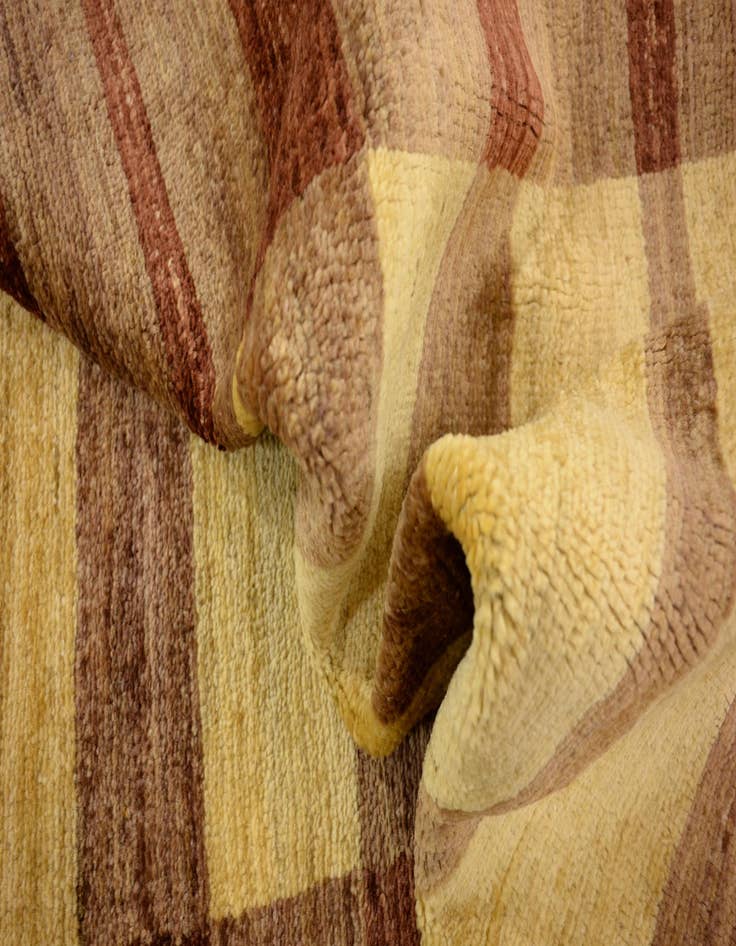 Detail image of  5' x 6'  Hand Knotted Modern Ziegler Oriental Rug