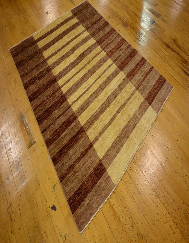 Detail image of  5' x 6'  Hand Knotted Modern Ziegler Oriental Rug