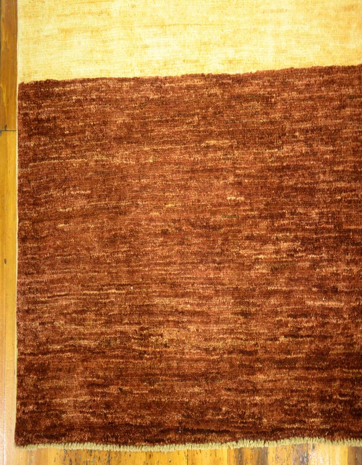 Detail image of  5' 4 x 7'  Hand Knotted Modern Ziegler Oriental Rug