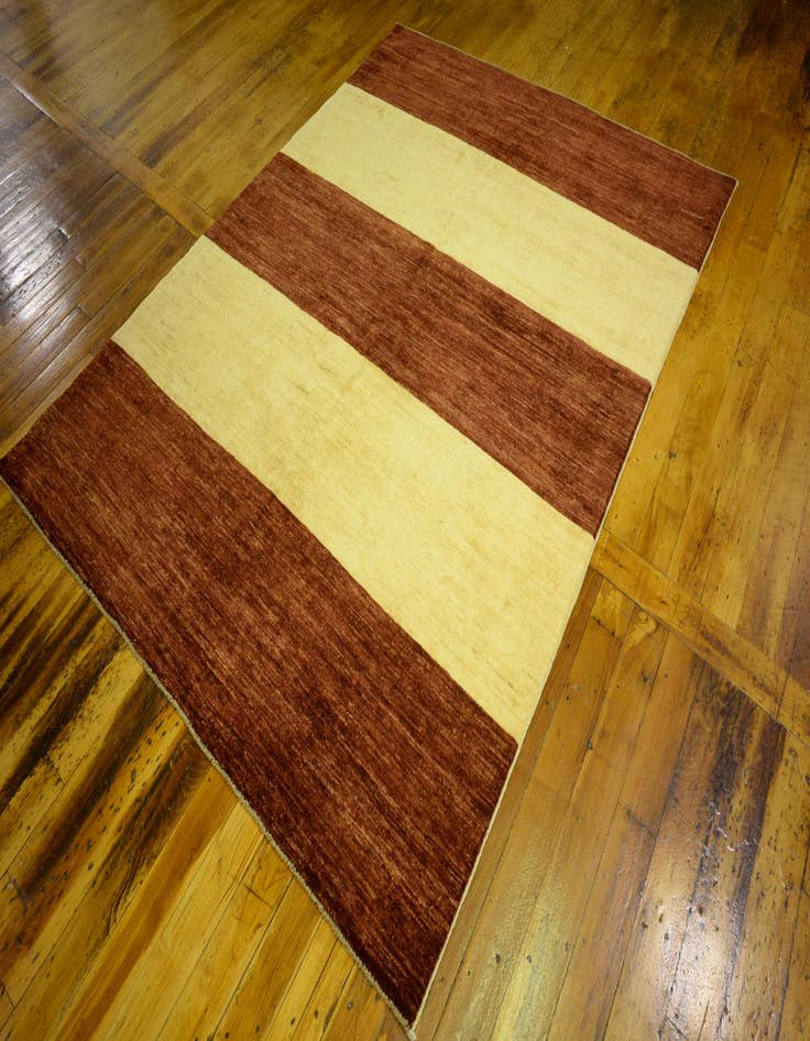 Detail image of  5' 4 x 7'  Hand Knotted Modern Ziegler Oriental Rug