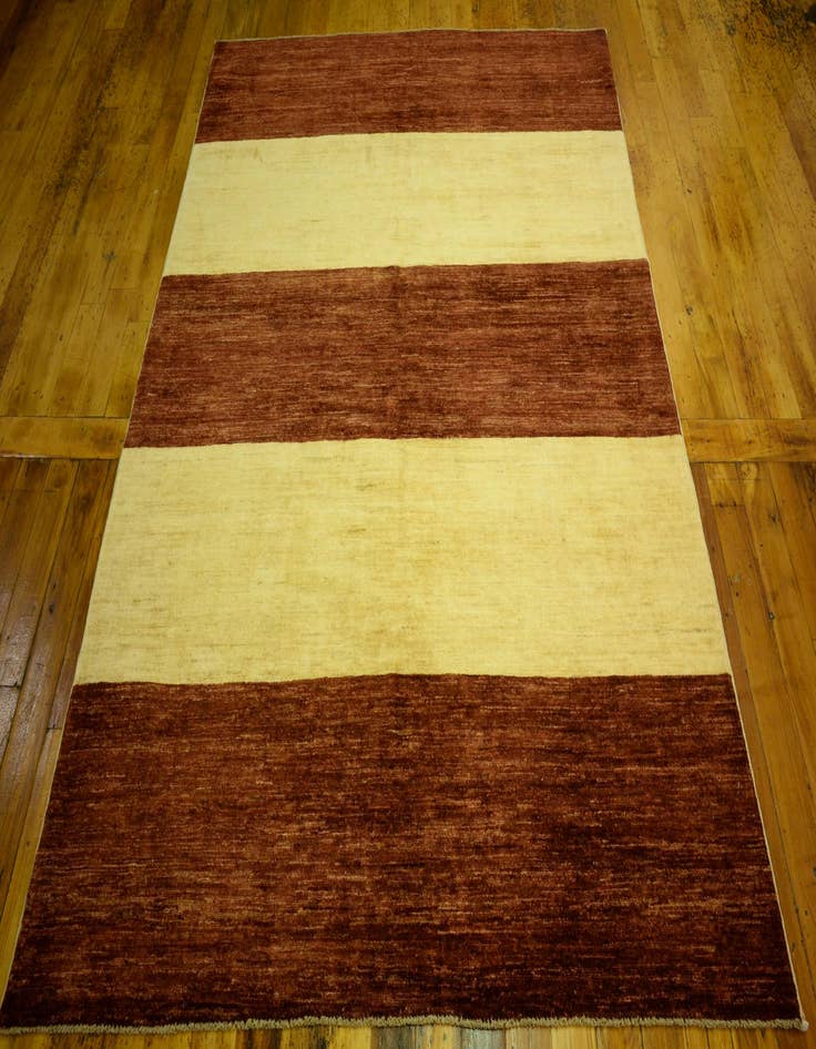 Detail image of  5' 4 x 7'  Hand Knotted Modern Ziegler Oriental Rug