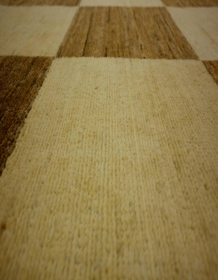 Detail image of  3' 4 x 6' 6  Hand Knotted Modern Ziegler Oriental Rug