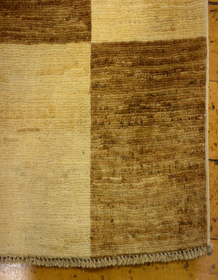 Detail image of  3' 4 x 6' 6  Hand Knotted Modern Ziegler Oriental Rug