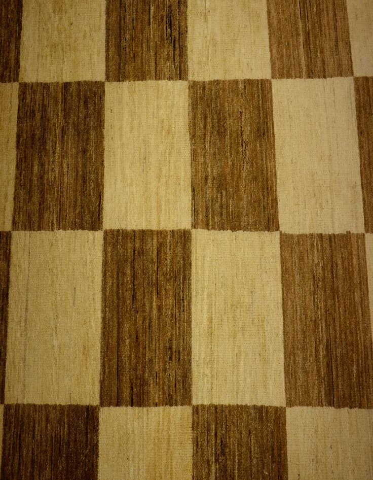 Detail image of  3' 4 x 6' 6  Hand Knotted Modern Ziegler Oriental Rug