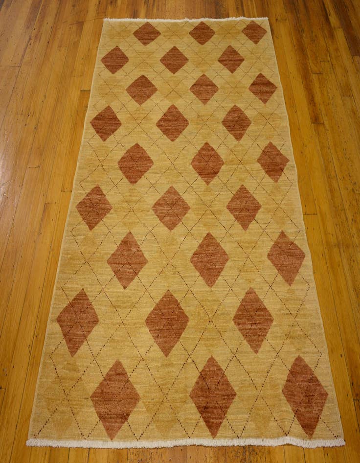 Detail image of  4' 9 x 6'  Hand Knotted Modern Ziegler Oriental Rug