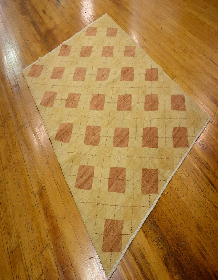 Detail image of  4' 9 x 6'  Hand Knotted Modern Ziegler Oriental Rug