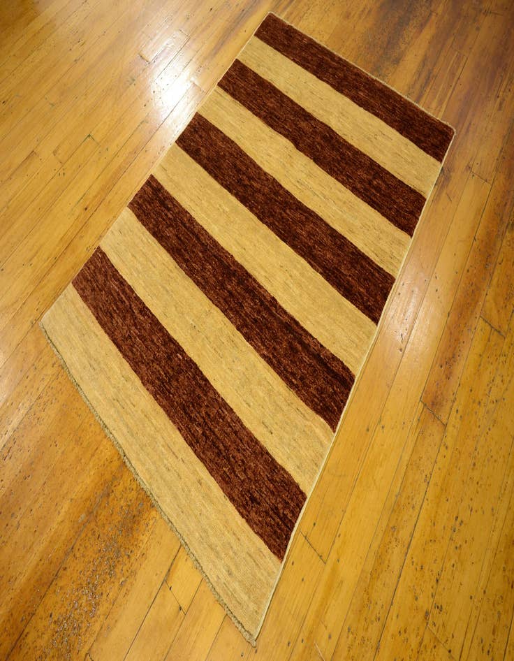 Detail image of  3' 5 x 4' 9  Hand Knotted Modern Ziegler Oriental Rug