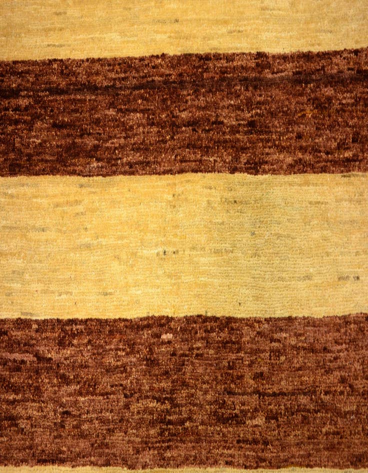 Detail image of  3' 5 x 4' 9  Hand Knotted Modern Ziegler Oriental Rug