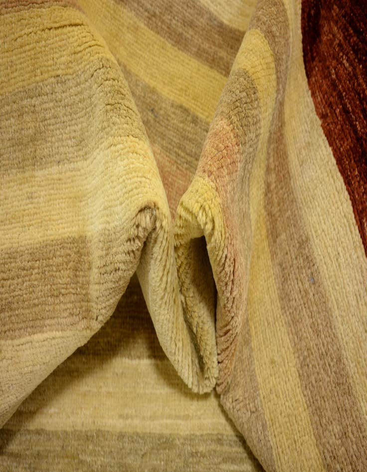 Detail image of  4' 1 x 6' 7  Hand Knotted Modern Ziegler Oriental Rug