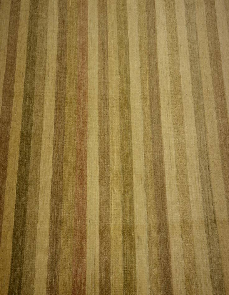 Detail image of  4' 1 x 6' 7  Hand Knotted Modern Ziegler Oriental Rug