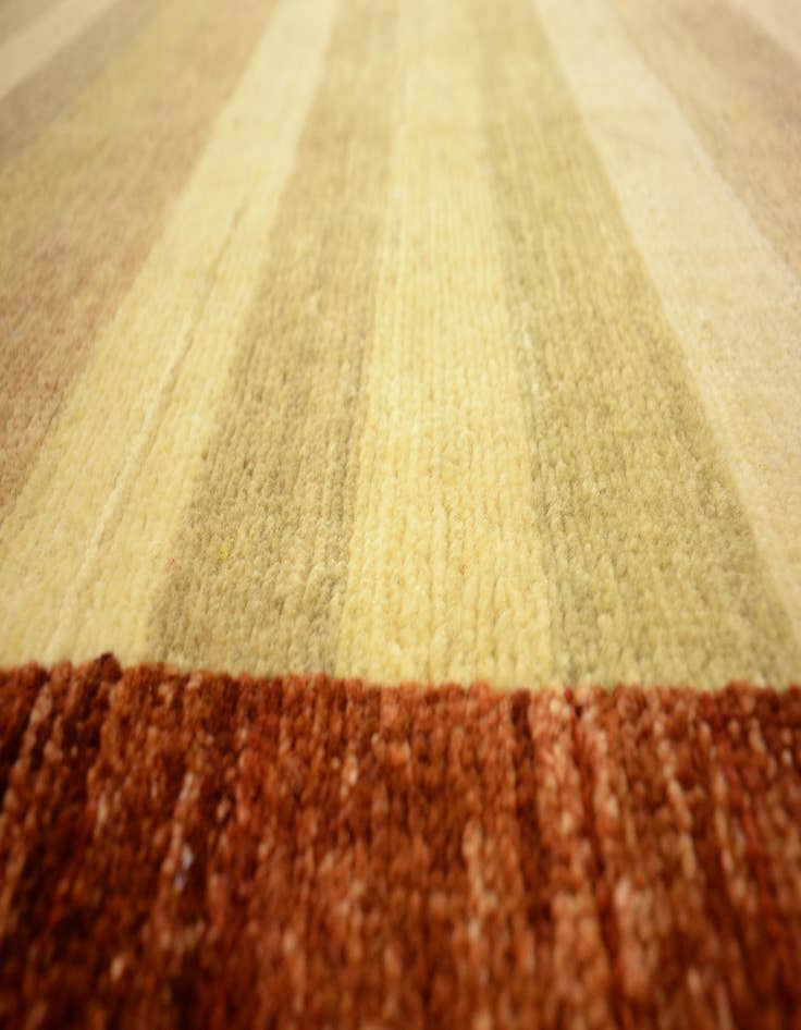 Detail image of  4' 1 x 6' 7  Hand Knotted Modern Ziegler Oriental Rug