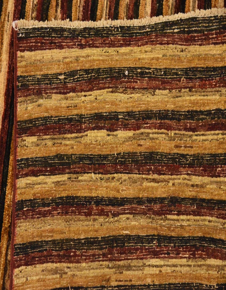 Detail image of  4' 10 x 6' 8  Hand Knotted Modern Ziegler Rug