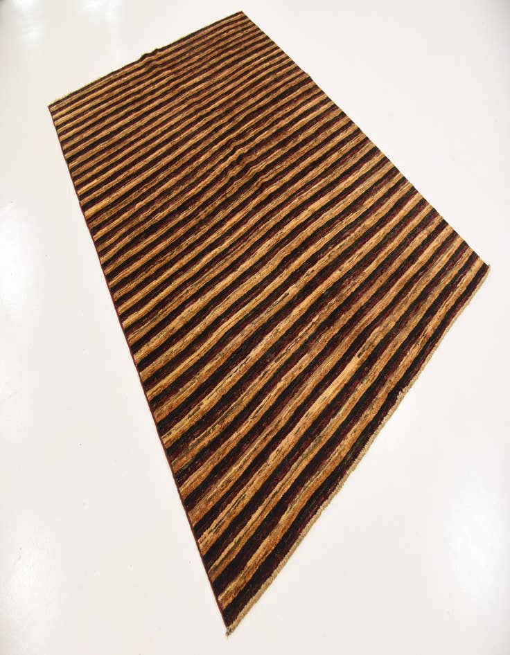 Detail image of  4' 10 x 6' 8  Hand Knotted Modern Ziegler Rug