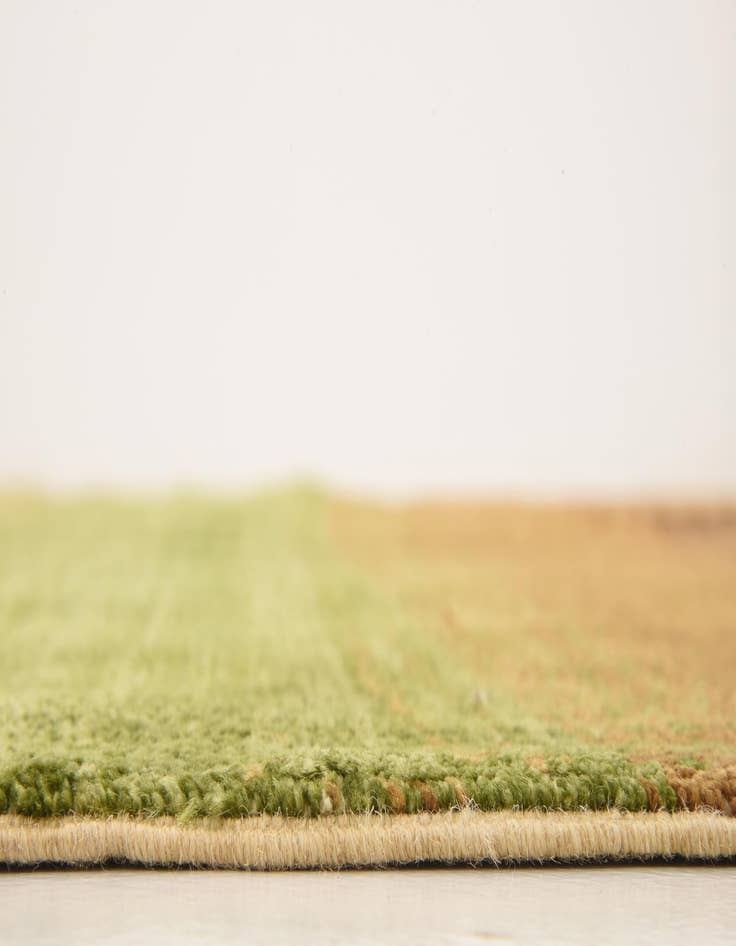 Detail image of  5' 4 x 7' 4  Hand Knotted Modern Ziegler Rug