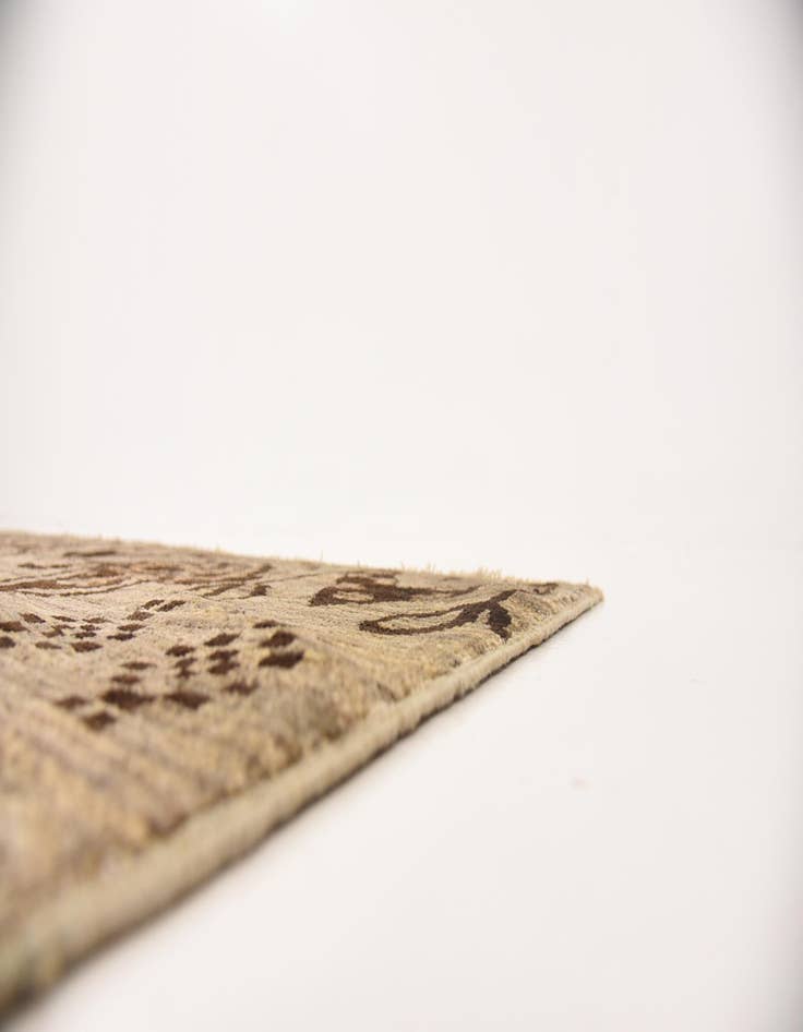 Detail image of  6' x 9'  Hand Knotted Modern Ziegler Rug