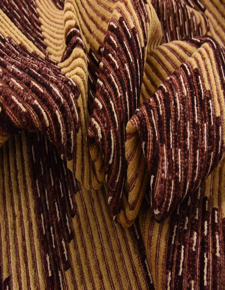 Detail image of  6' 5 x 9' 6  Hand Knotted Modern Ziegler Rug