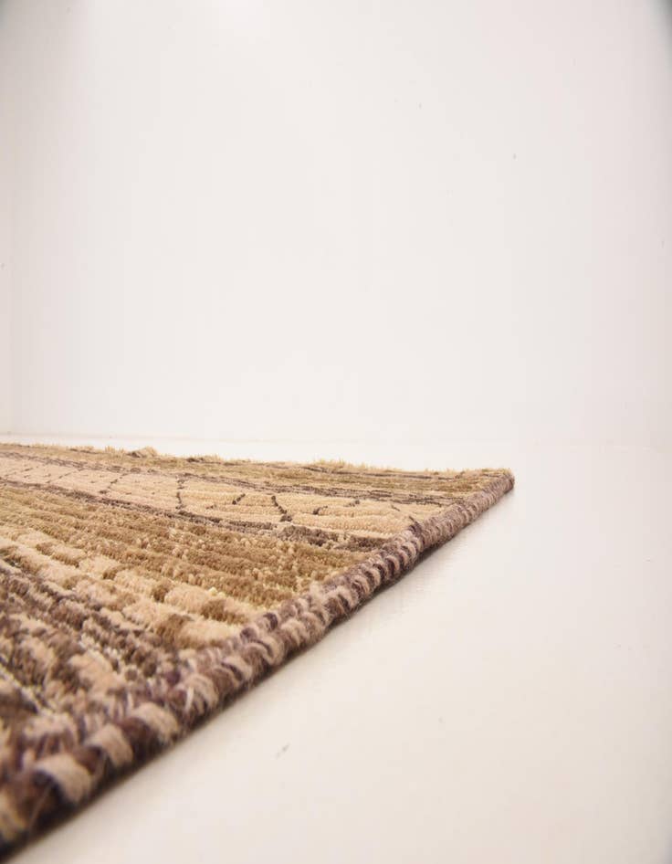 Detail image of  6' 3 x 10' 9  Hand Knotted Modern Ziegler Rug