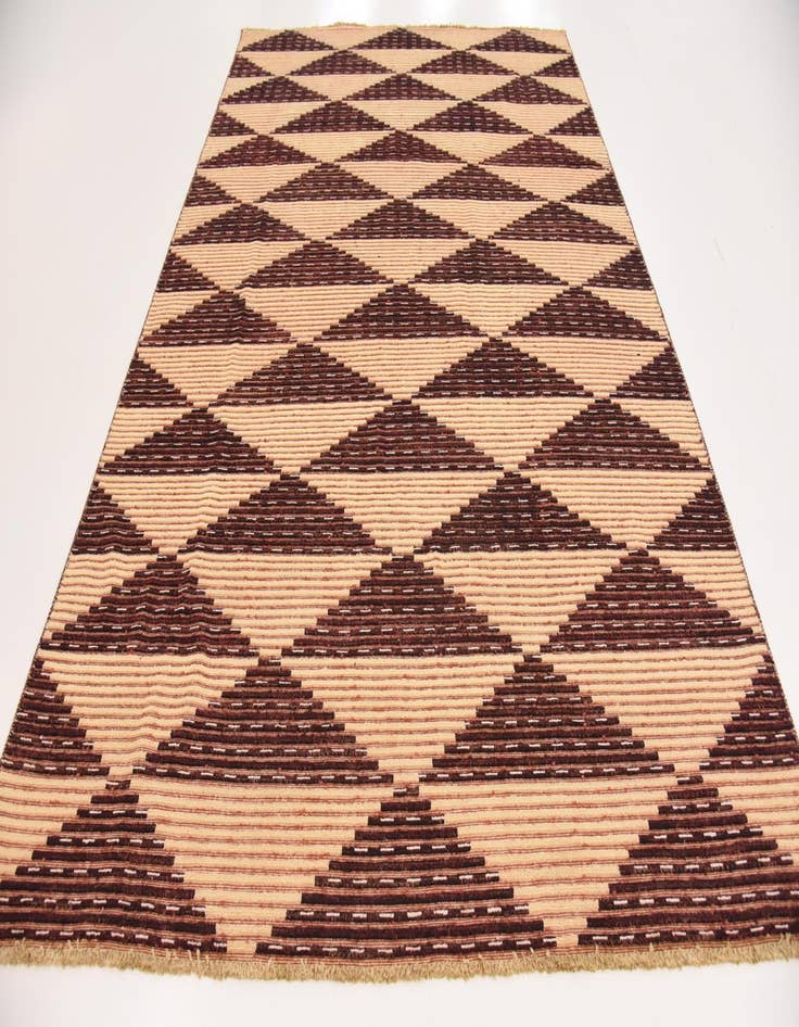 Detail image of  6' 4 x 9' 6  Hand Knotted Modern Ziegler Rug