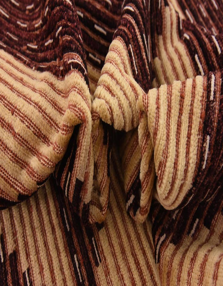 Detail image of  6' 4 x 9' 6  Hand Knotted Modern Ziegler Rug