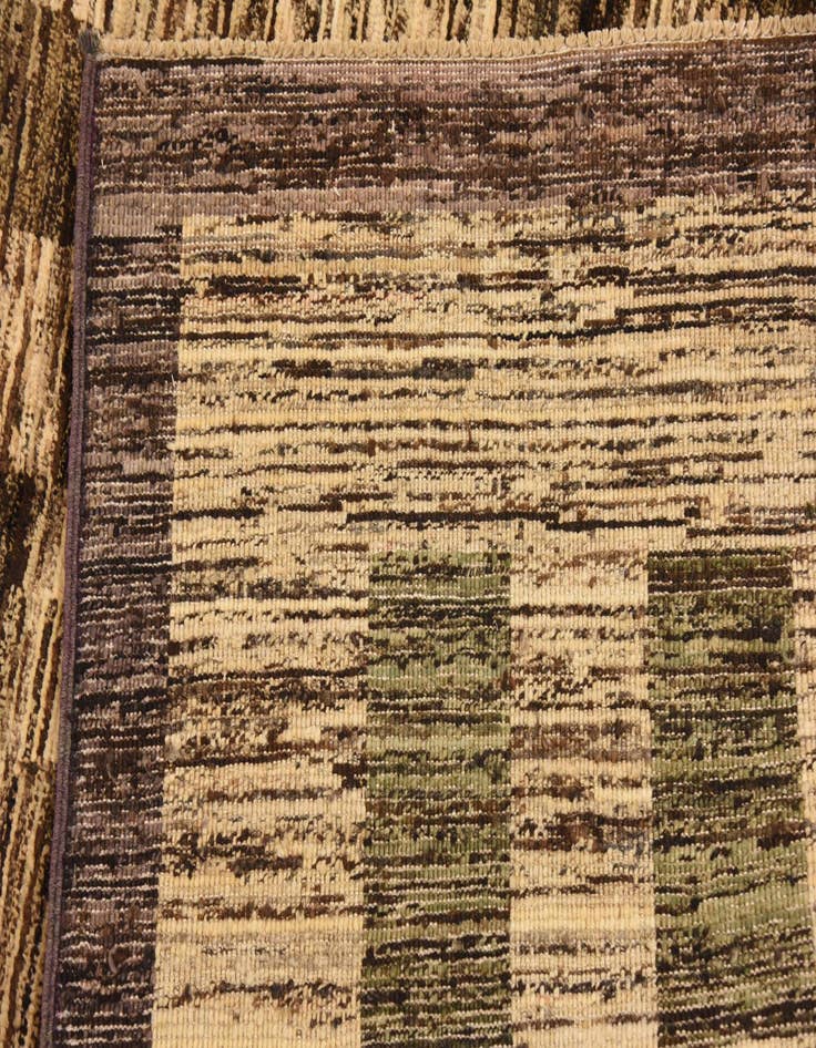 Detail image of  6' 8 x 9' 6  Hand Knotted Modern Ziegler Rug