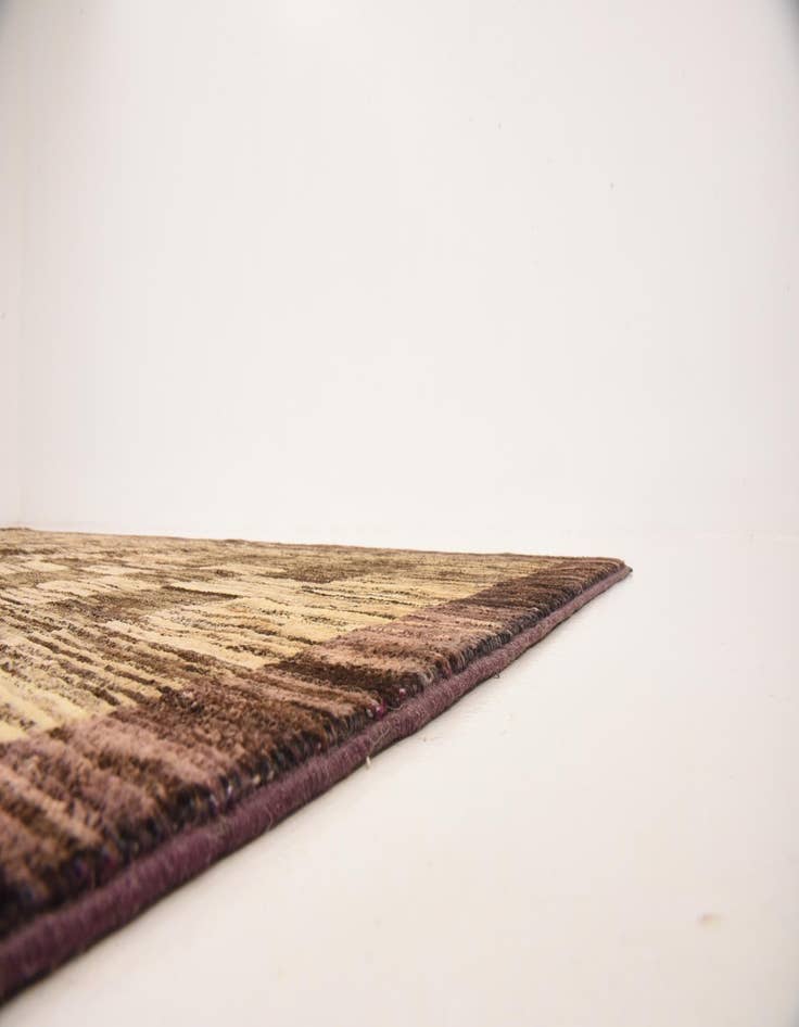 Detail image of  6' 8 x 9' 6  Hand Knotted Modern Ziegler Rug