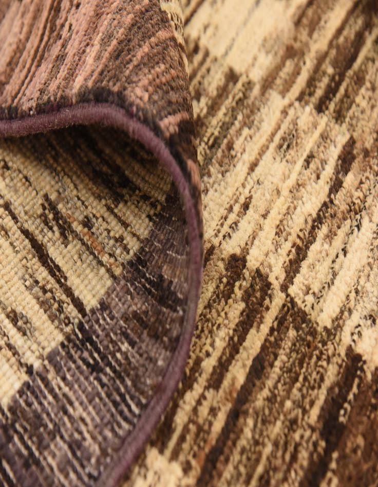 Detail image of  6' 8 x 9' 6  Hand Knotted Modern Ziegler Rug