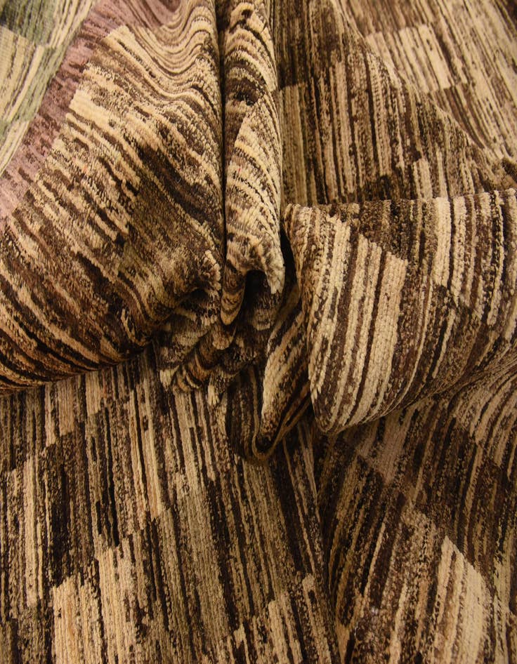 Detail image of  6' 8 x 9' 6  Hand Knotted Modern Ziegler Rug
