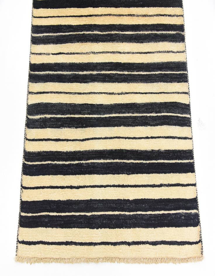 Detail image of  3' x 4' 10  Hand Knotted Modern Ziegler Rug