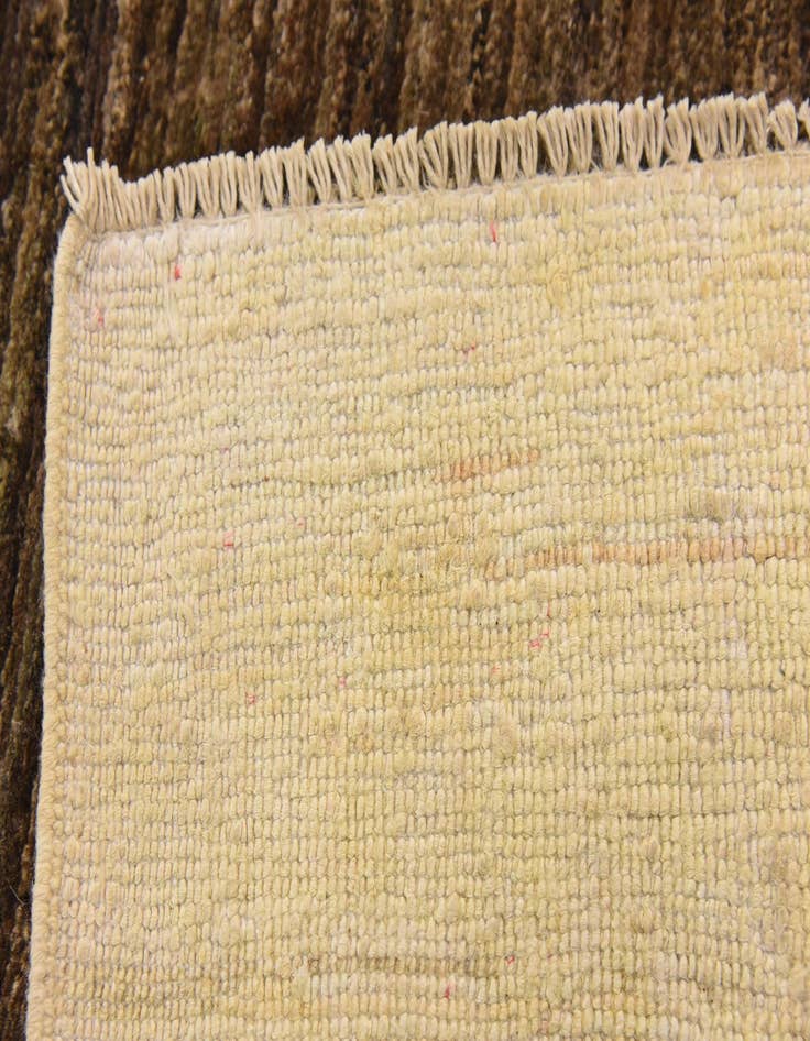 Detail image of  4' x 5' 8  Hand Knotted Modern Ziegler Rug