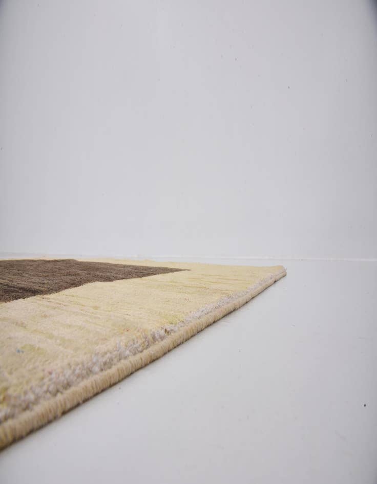 Detail image of  4' x 5' 8  Hand Knotted Modern Ziegler Rug