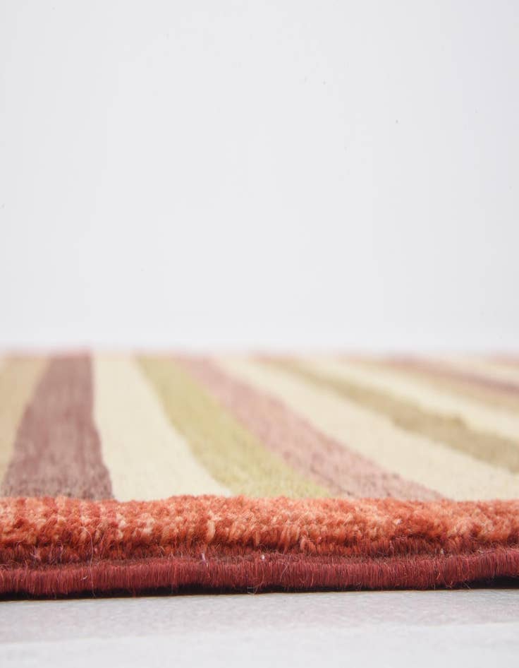 Detail image of  3' 4 x 6' 3  Hand Knotted Modern Ziegler Rug