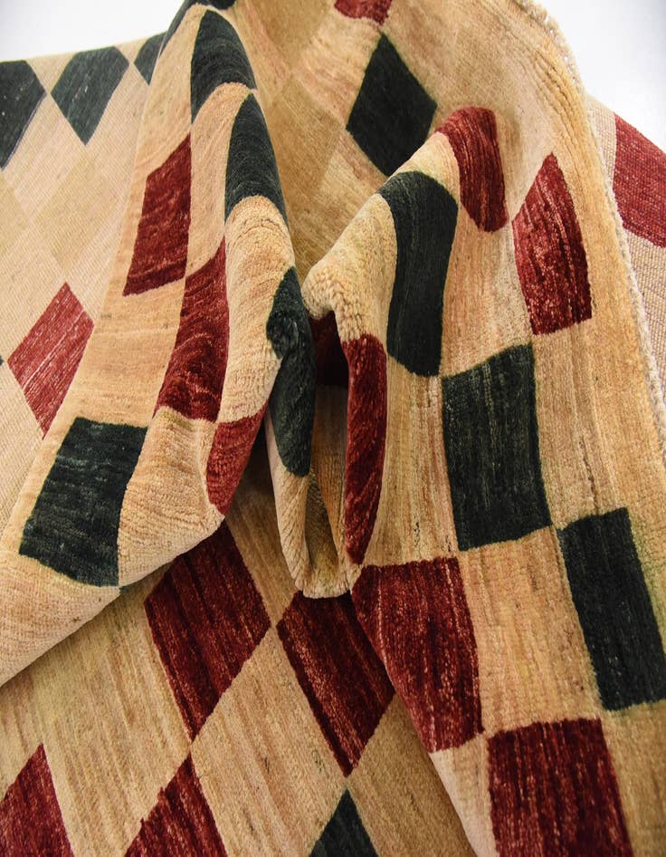 Detail image of  5' x 6' 7  Hand Knotted Modern Ziegler Rug