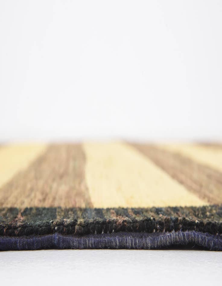 Detail image of  5' x 6' 3  Hand Knotted Modern Ziegler Rug