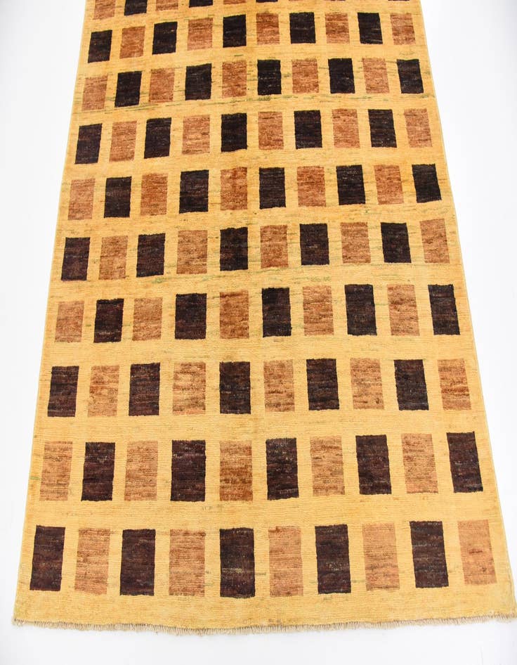 Detail image of  5' x 6' 5  Hand Knotted Modern Ziegler Rug