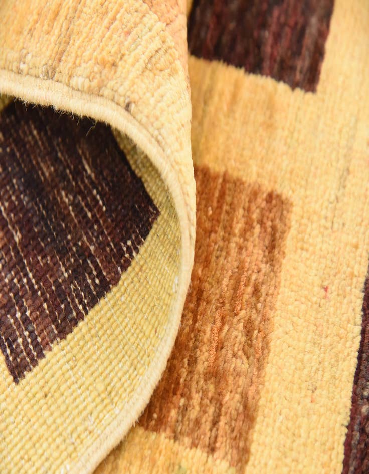 Detail image of  5' x 6' 5  Hand Knotted Modern Ziegler Rug