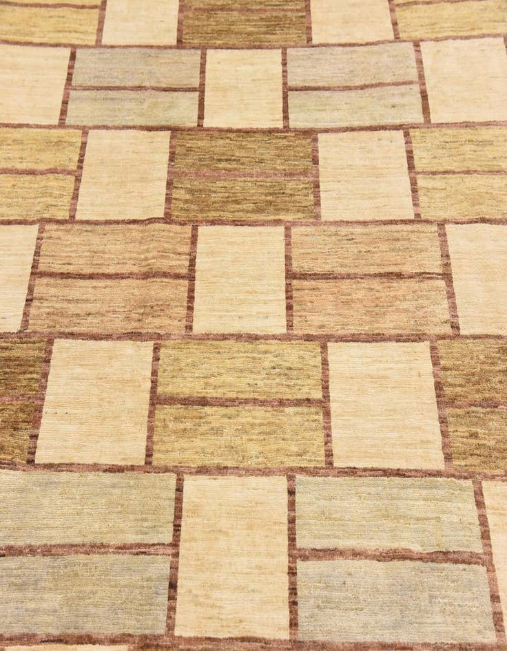 Detail image of  6' 7 x 8' 8  Hand Knotted Modern Ziegler Oriental Rug