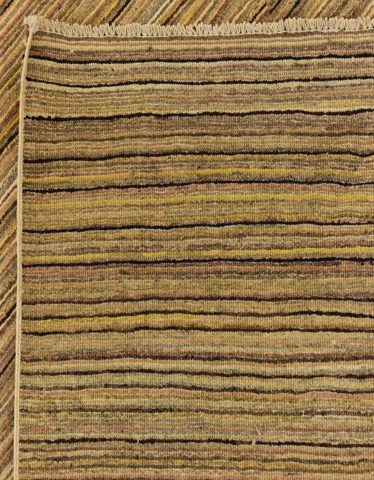 Detail image of  5' 7 x 7'  Hand Knotted Modern Ziegler Rug