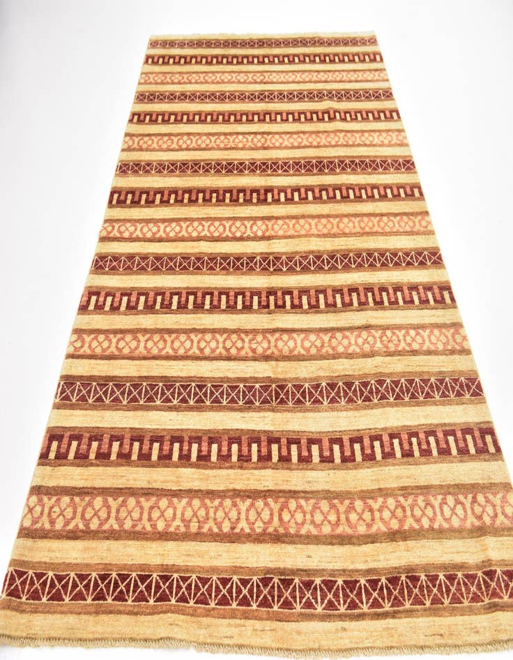 Detail image of  5' 9 x 8' 10  Hand Knotted Modern Ziegler Rug