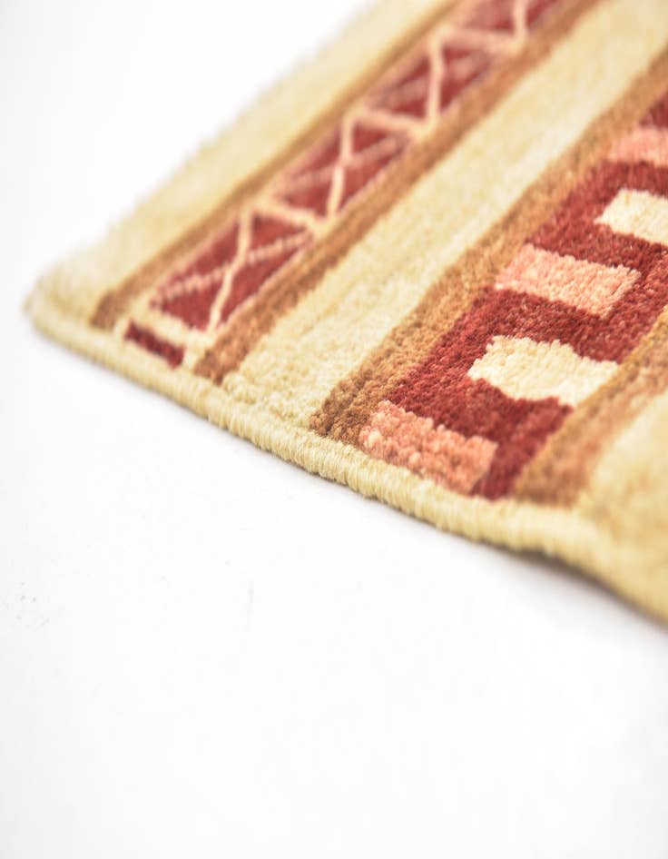 Detail image of  5' 9 x 8' 10  Hand Knotted Modern Ziegler Rug