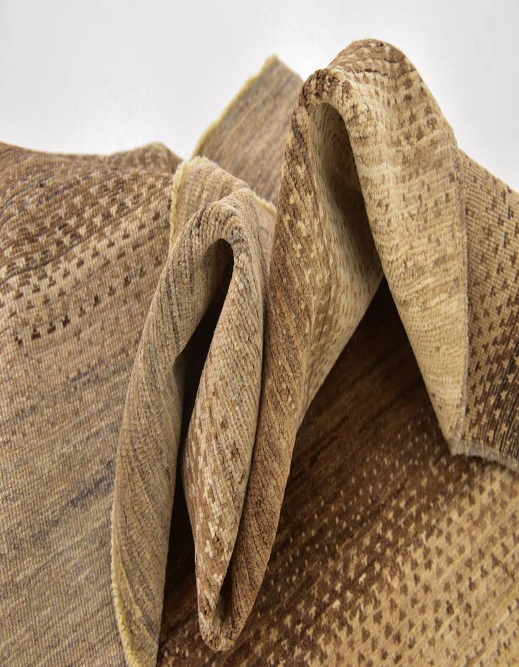 Detail image of  4' 10 x 6' 5  Hand Knotted Modern Ziegler Rug