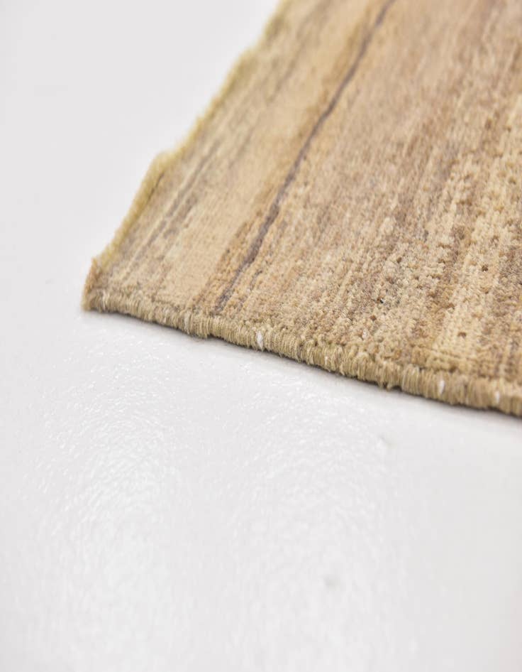 Detail image of  4' 10 x 6' 5  Hand Knotted Modern Ziegler Rug