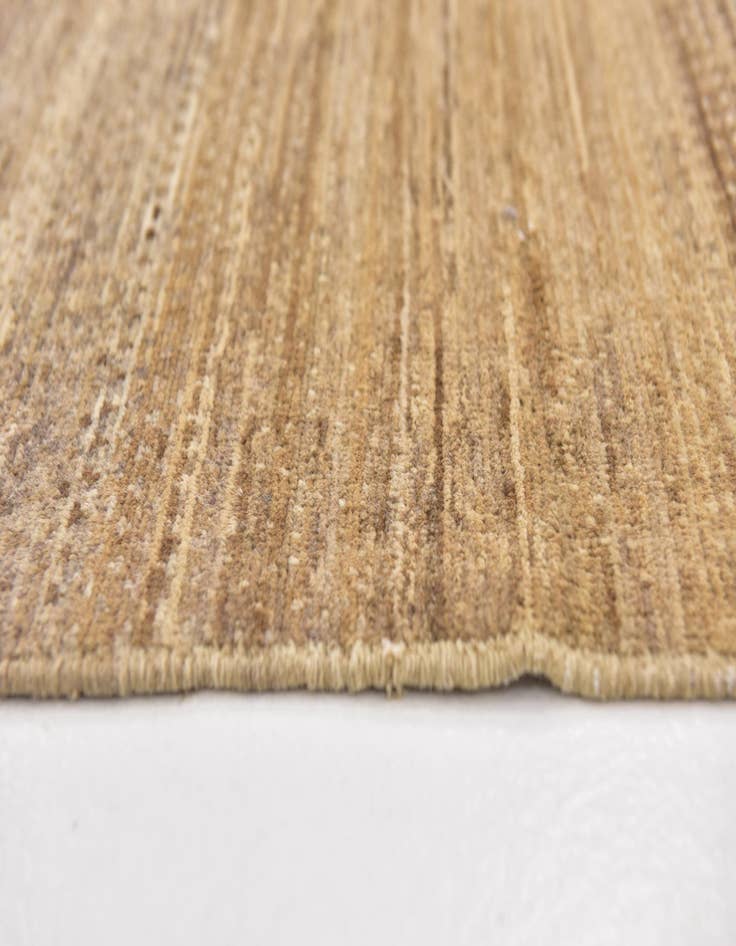 Detail image of  4' 10 x 6' 5  Hand Knotted Modern Ziegler Rug