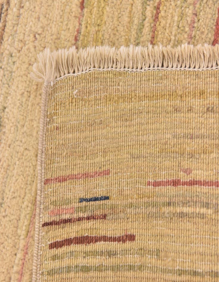 Detail image of  3' 5 x 4' 9  Hand Knotted Modern Ziegler Rug