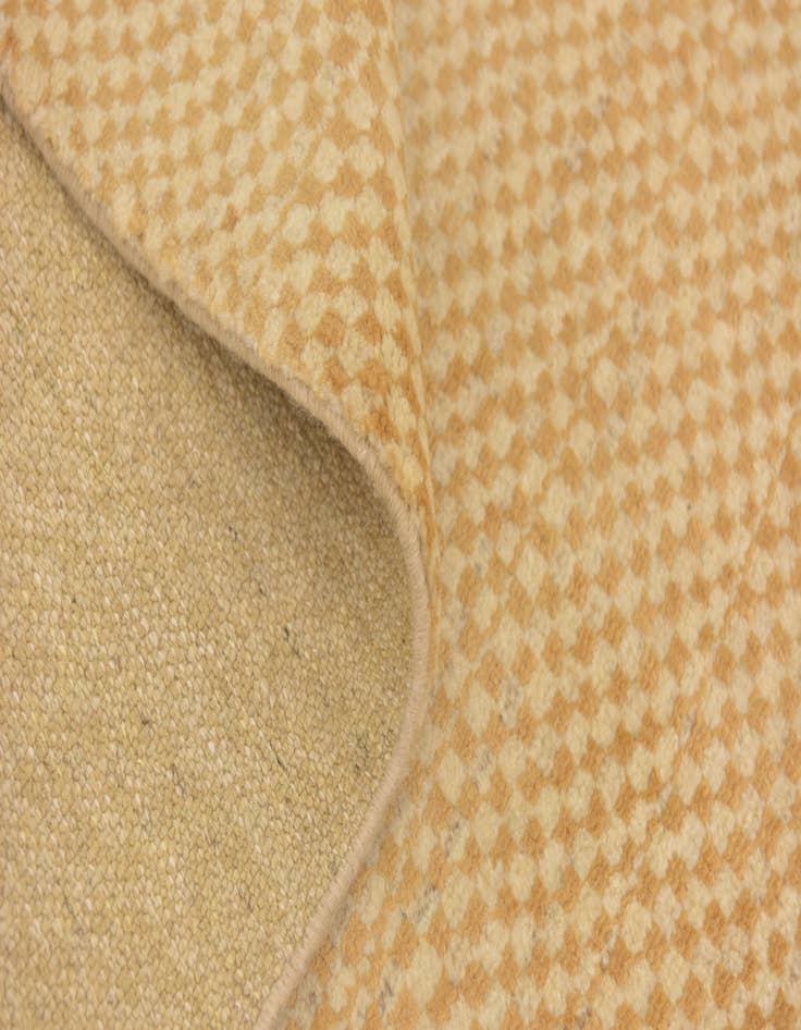 Detail image of  5' 5 x 7' 10  Hand Knotted Modern Ziegler Rug