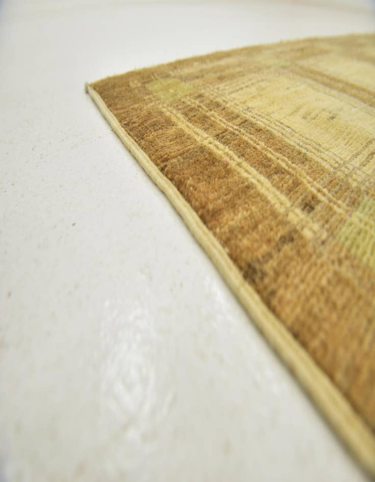 Detail image of  4' 7 x 6' 6  Hand Knotted Modern Ziegler Rug