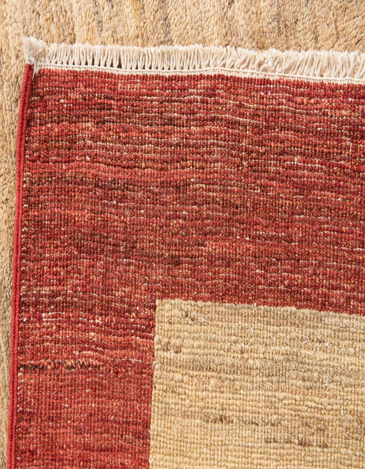 Detail image of  3' 10 x 5' 8  Hand Knotted Modern Ziegler Rug