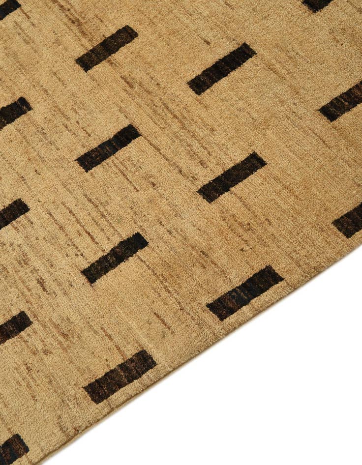 Detail image of  4' 10 x 6' 5  Hand Knotted Modern Ziegler Rug