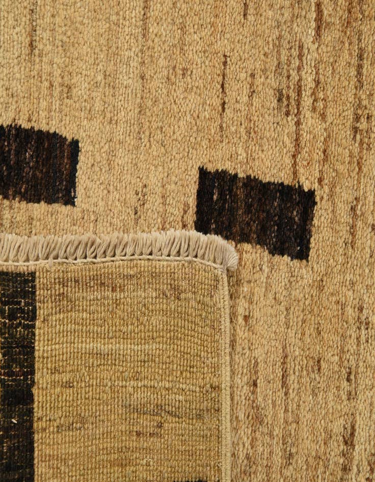 Detail image of  4' 10 x 6' 5  Hand Knotted Modern Ziegler Rug