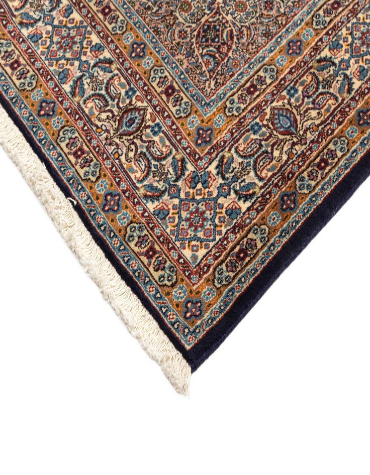 Detail image of  5' 1 x 8' Mood Wool Rug